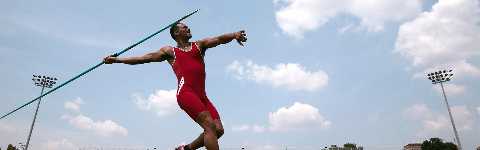 爱游戏体育-电竞产业蓬勃发展，全球赛事热度再创新高