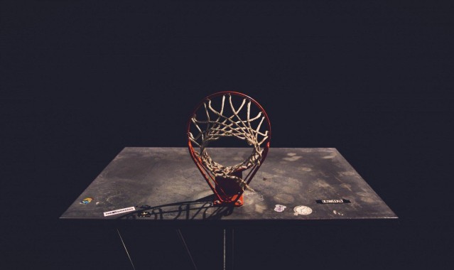 爱游戏官网：潘展乐勇夺世锦赛金牌 中国游泳再创历史