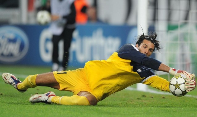 爱游戏_潘展乐勇夺世锦赛金牌 中国游泳再创历史