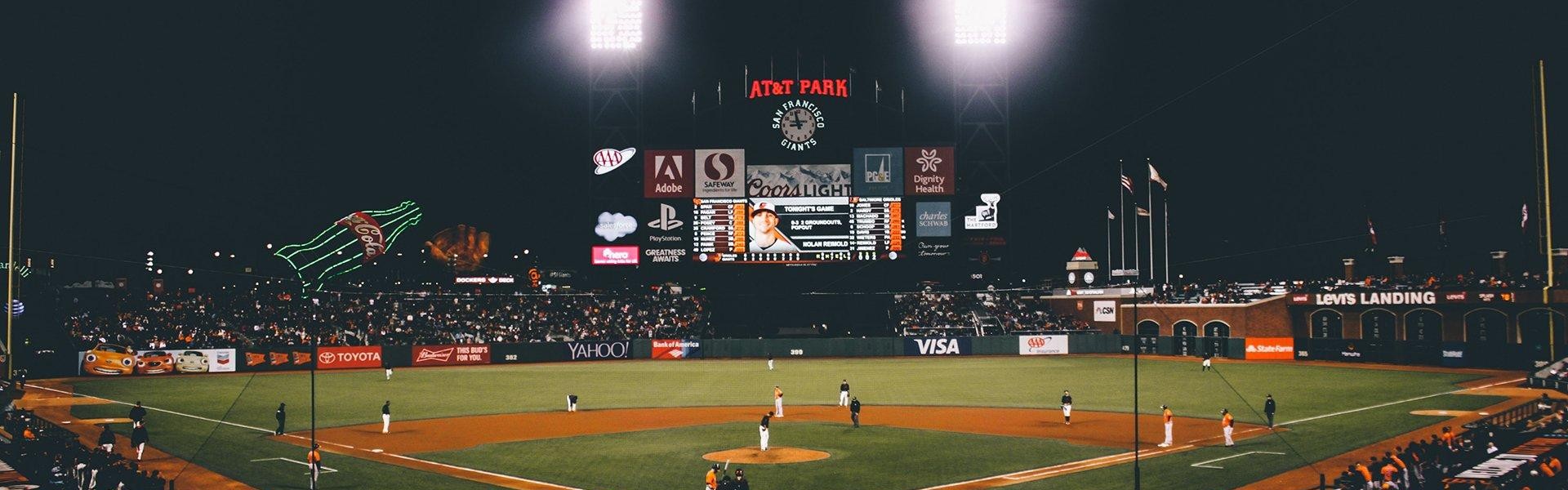 【爱游戏】意甲争冠白热化，国际米兰绝杀登顶，尤文图斯紧追不舍