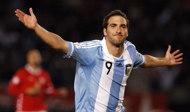 爱游戏体育_谷爱凌再创历史 自由式滑雪世锦赛勇夺双金