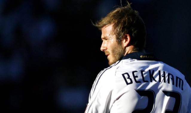 爱游戏官网_意甲争冠白热化，国际米兰力克尤文图斯，AC米兰紧追不舍