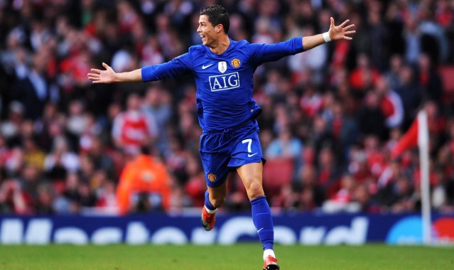 爱游戏：世锦赛巅峰对决，新王登基，传奇续写