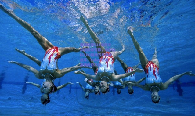 爱游戏官网-英雄联盟S14全球总决赛震撼落幕，中国战队EDG鏖战五局再夺冠军，Faker泪洒赛场传奇不灭